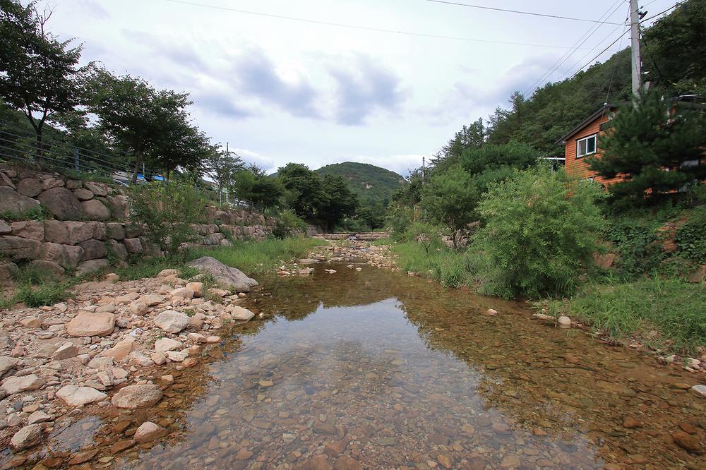 맑은개울 캠핑장