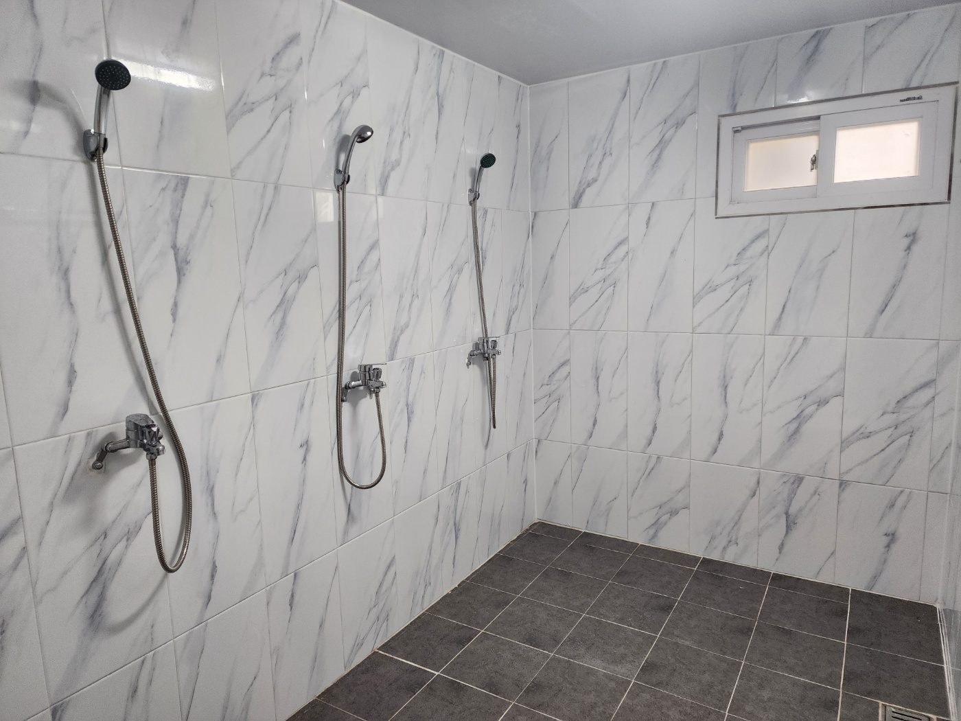 성당포구 금강체험관 야영장 17번째 이미지