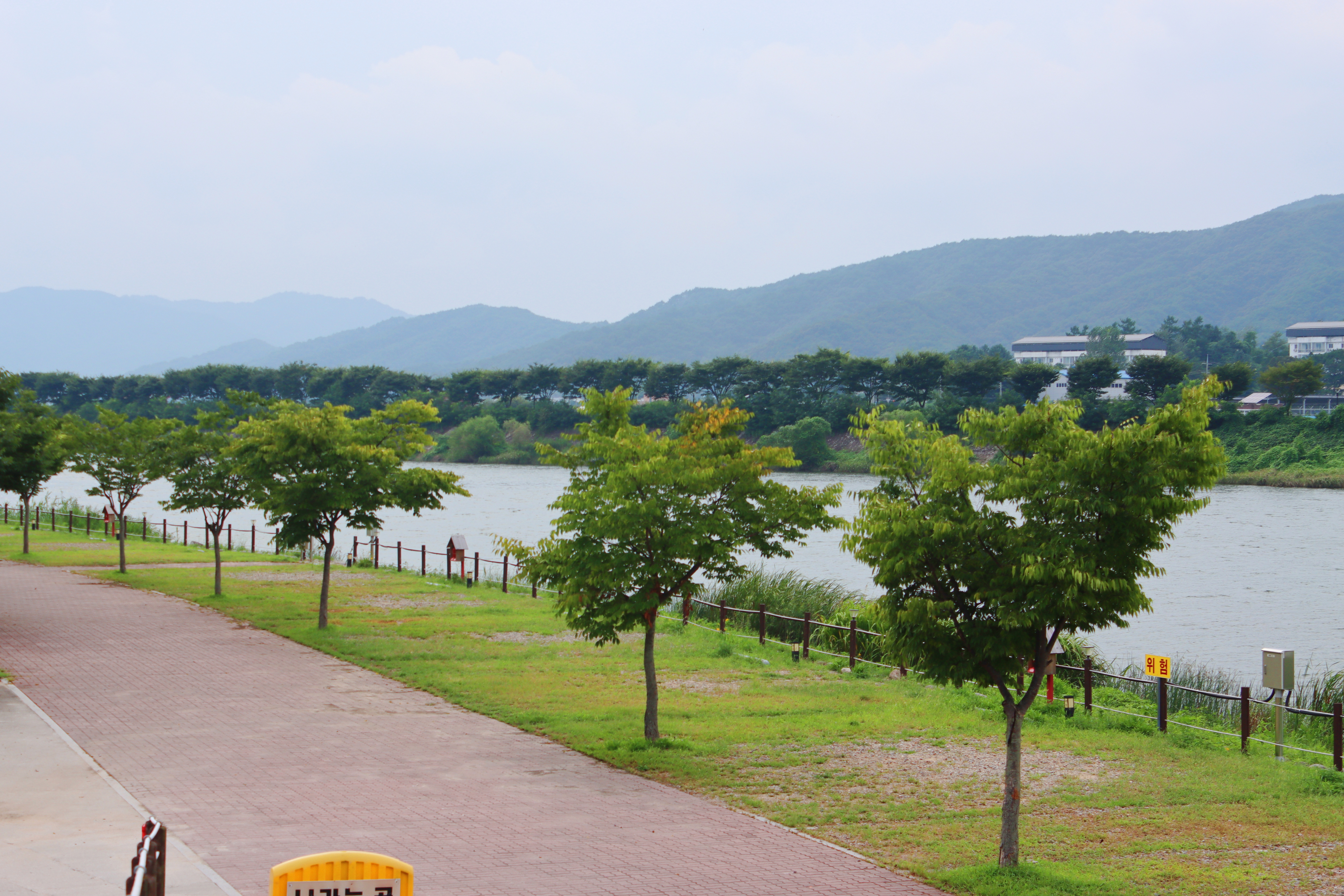 쉬리마을 농어촌 관광 휴양단지 야영장 28번째 이미지