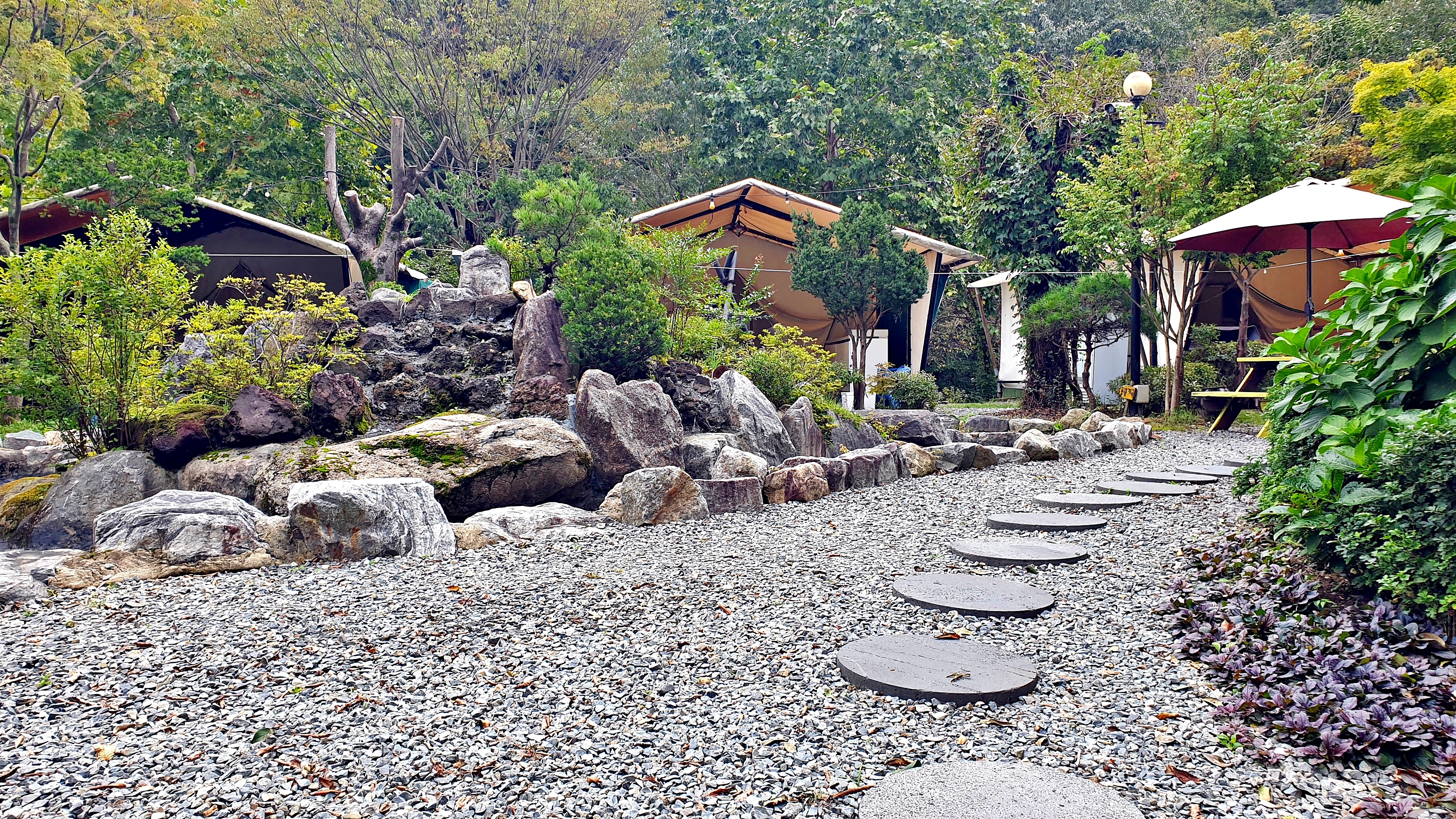 계룡산글램핑 동월숲 34번째 이미지