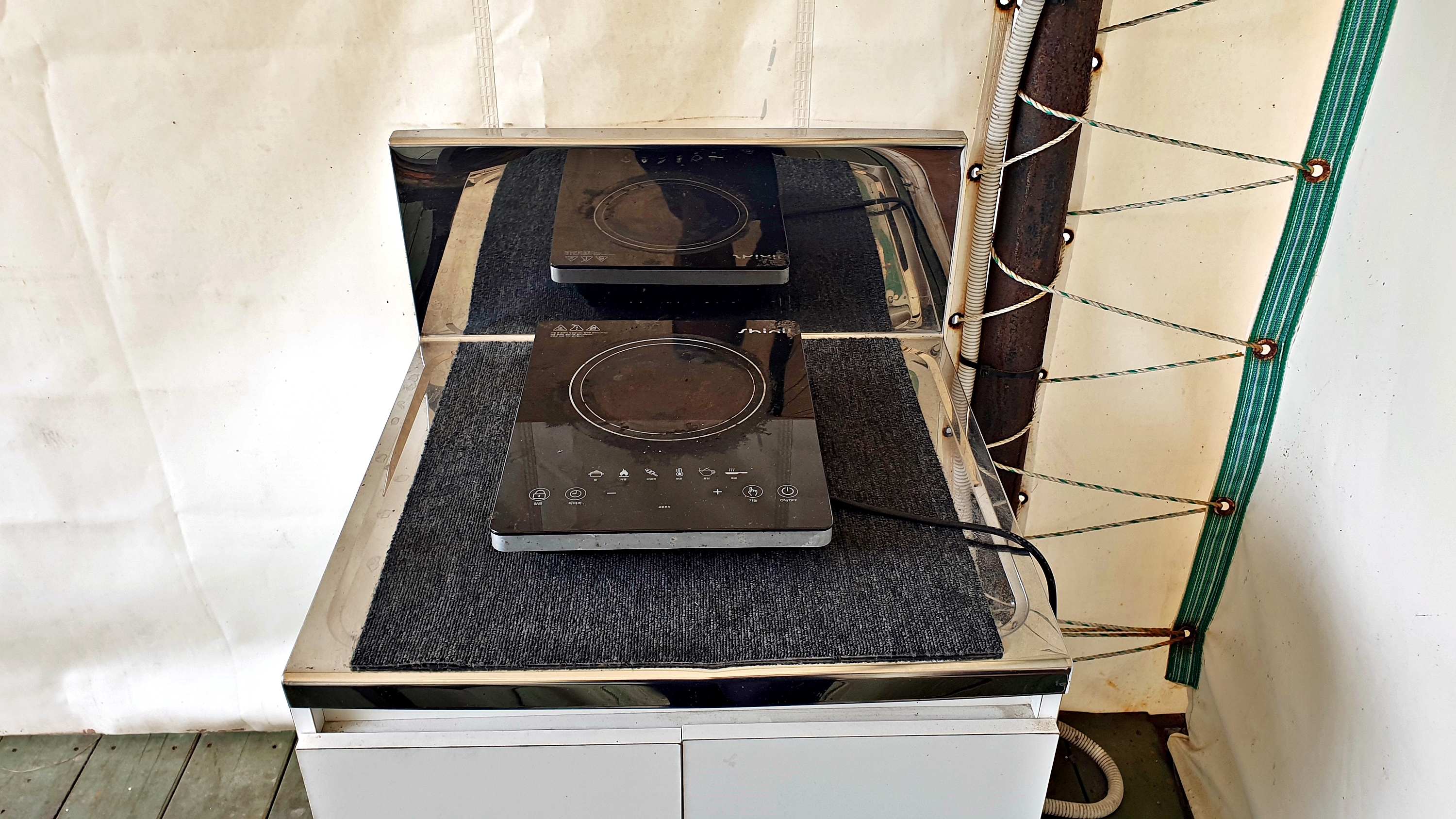 계룡산글램핑 동월숲 17번째 이미지