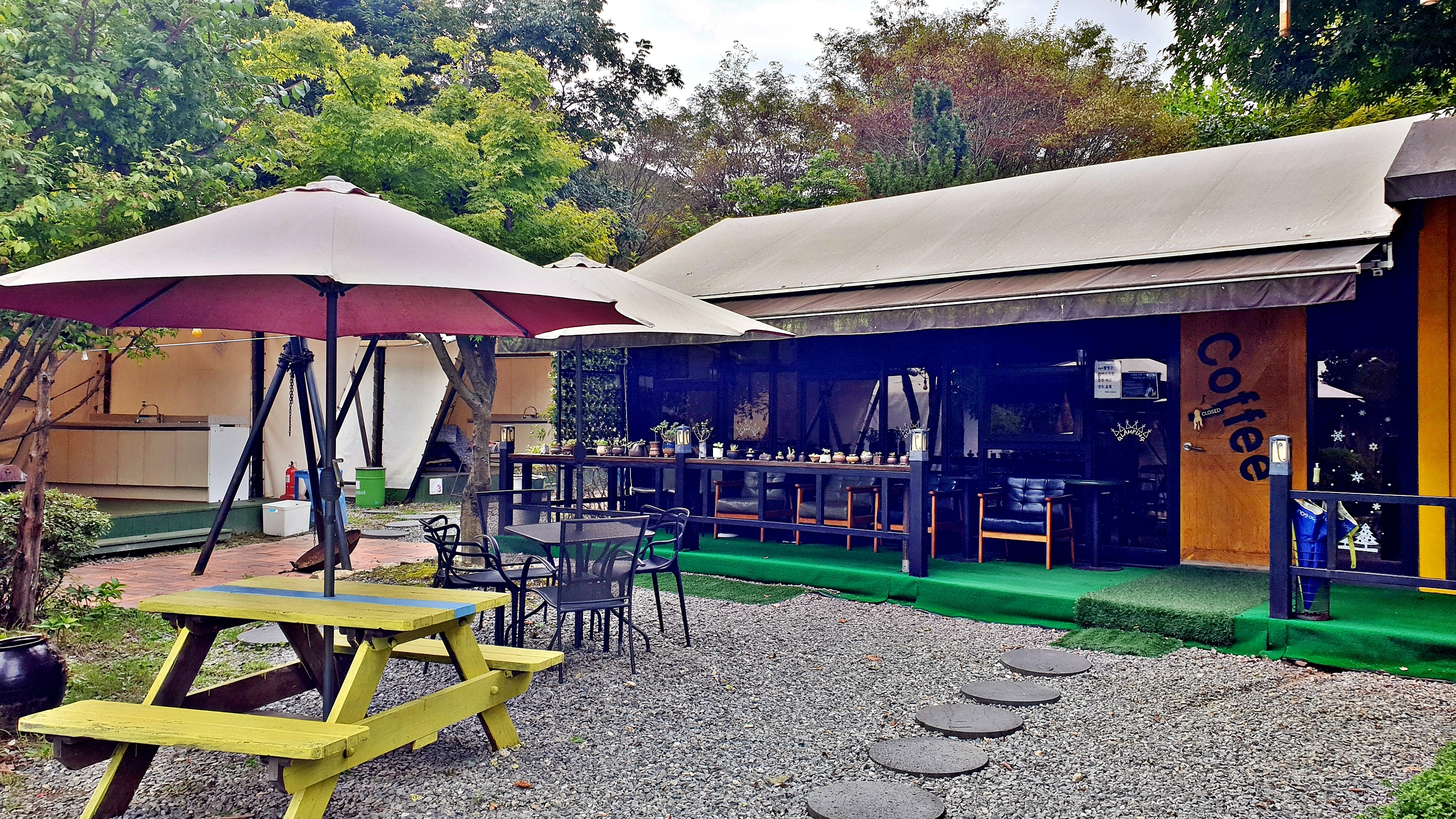 계룡산글램핑 동월숲 4번째 이미지