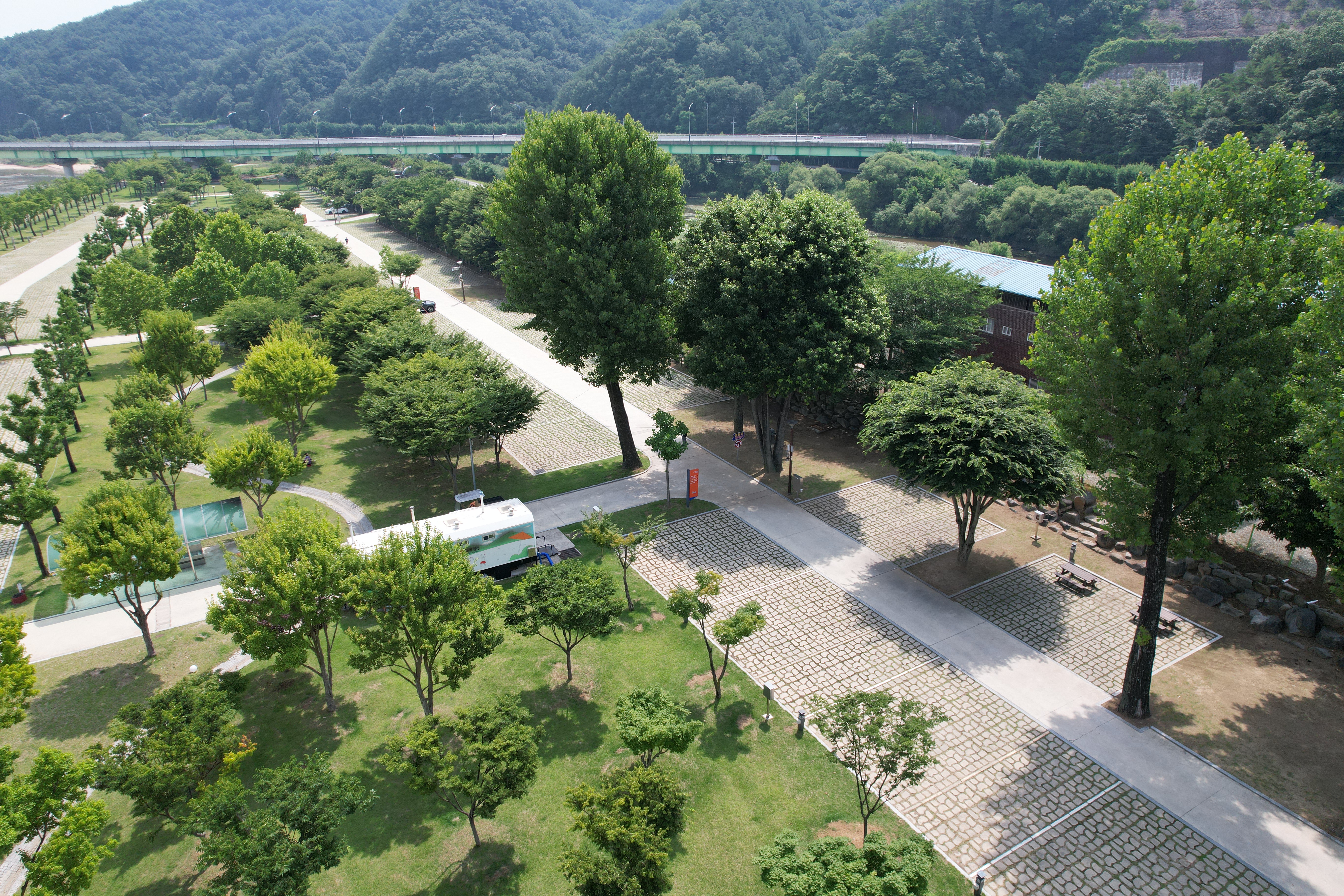 정양레포츠공원 오토캠핑장 24번째 이미지