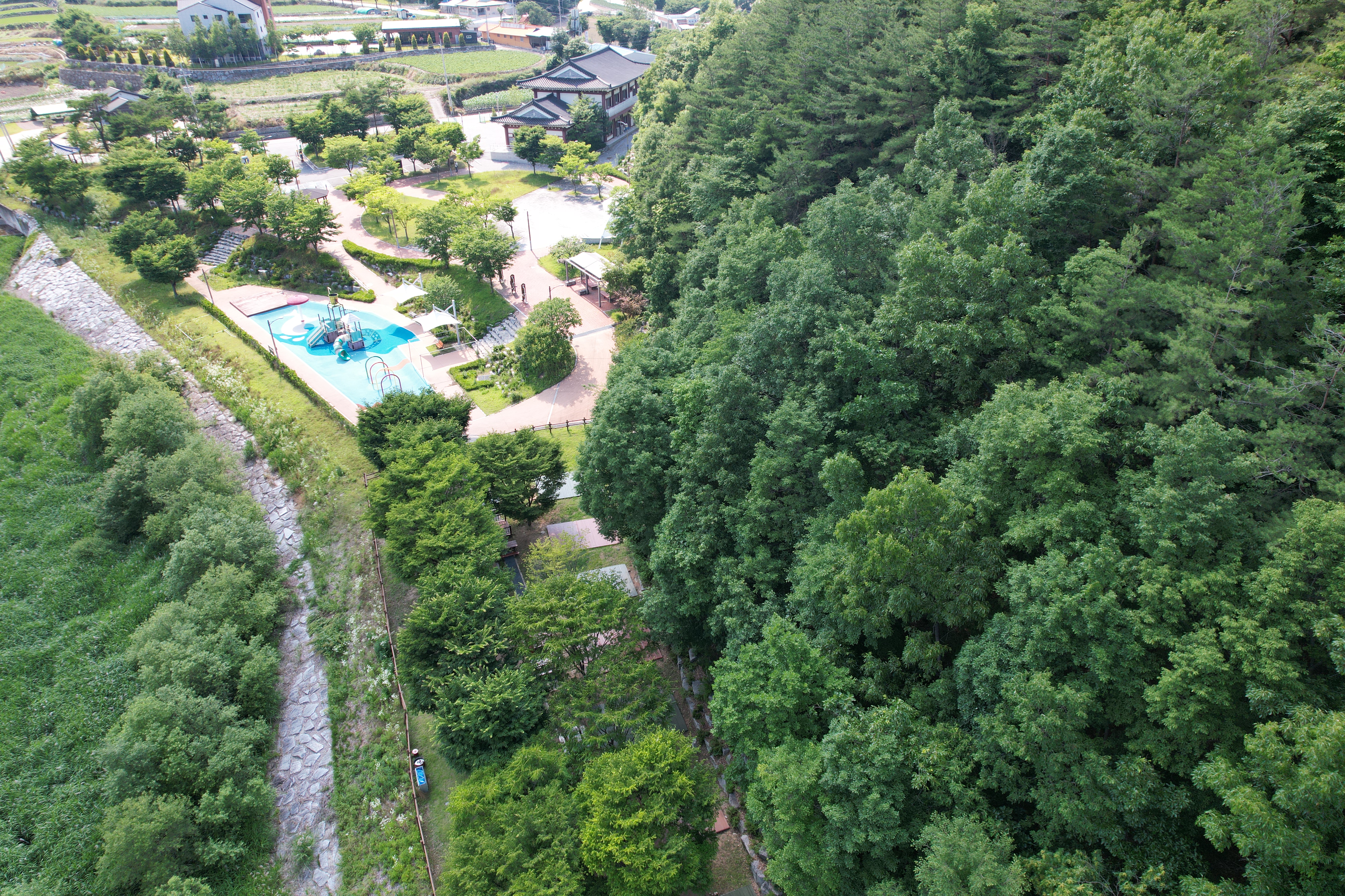 증산수도계곡캠핑장 4번째 이미지