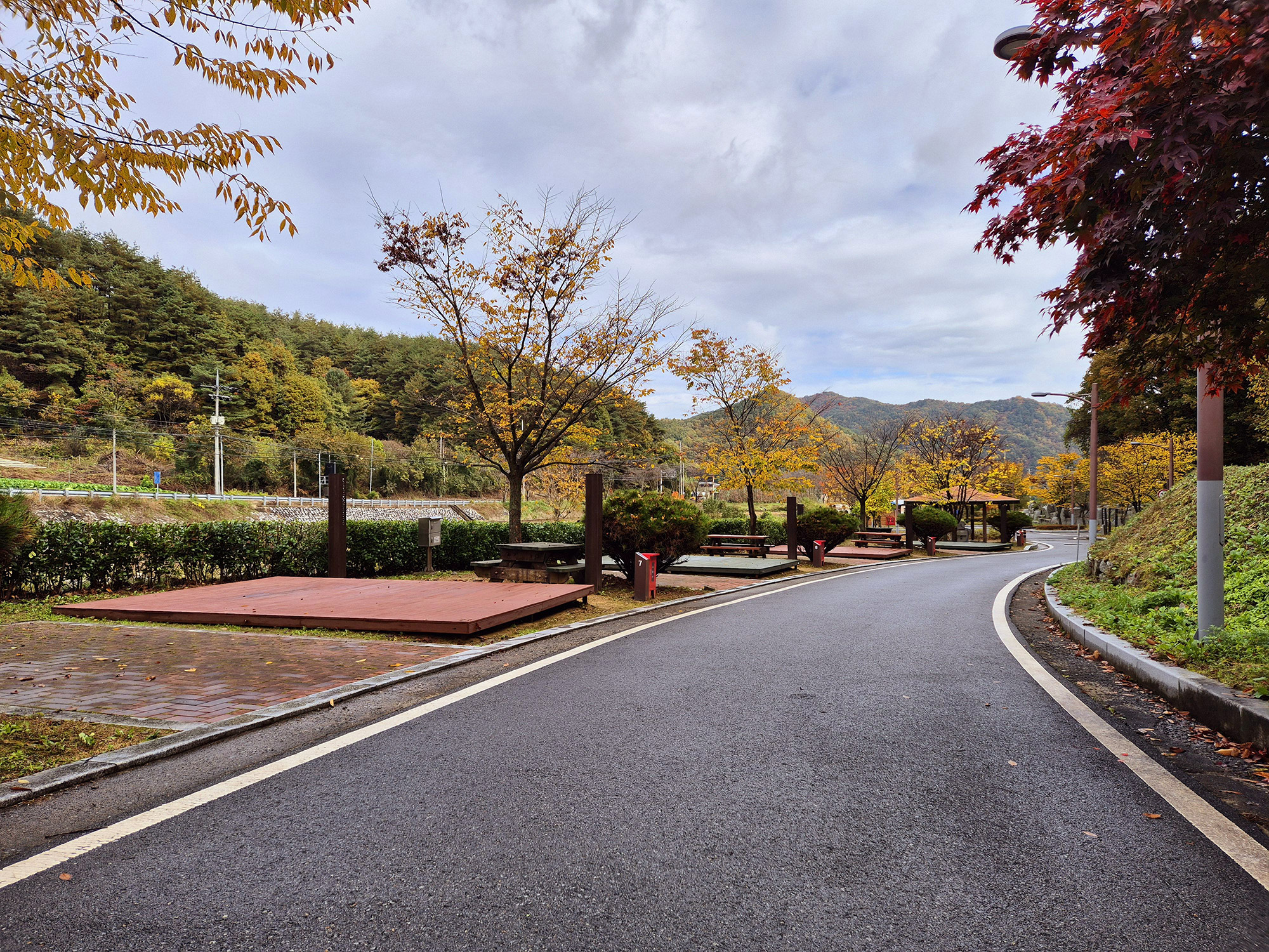 증산수도계곡캠핑장 이미지