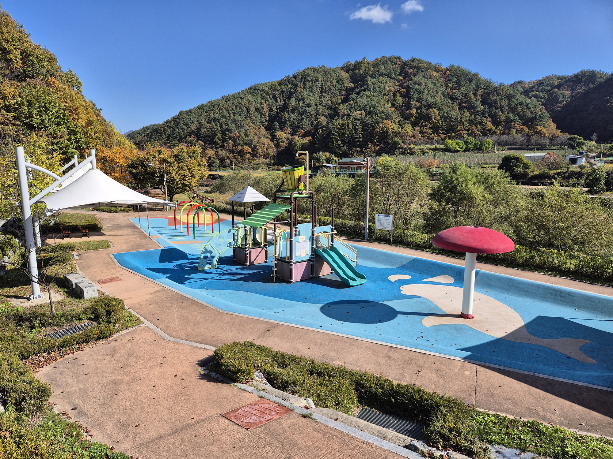 증산수도계곡캠핑장 이미지