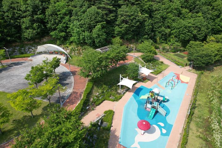 증산수도계곡캠핑장 메인 이미지