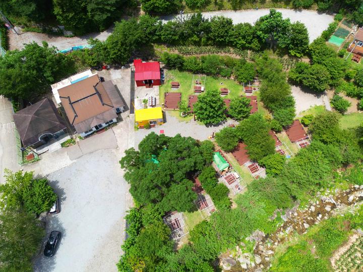 추억촌 가을 단풍 캠핑장