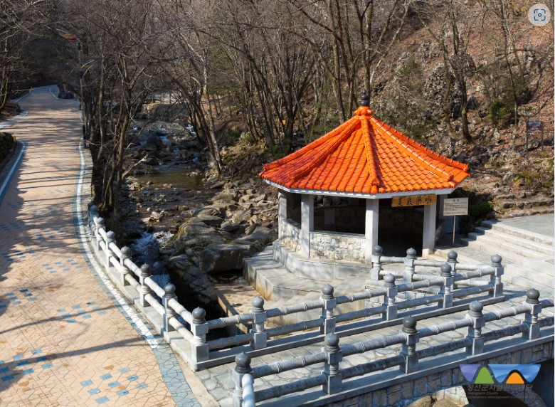 화암약수 야영장 이미지