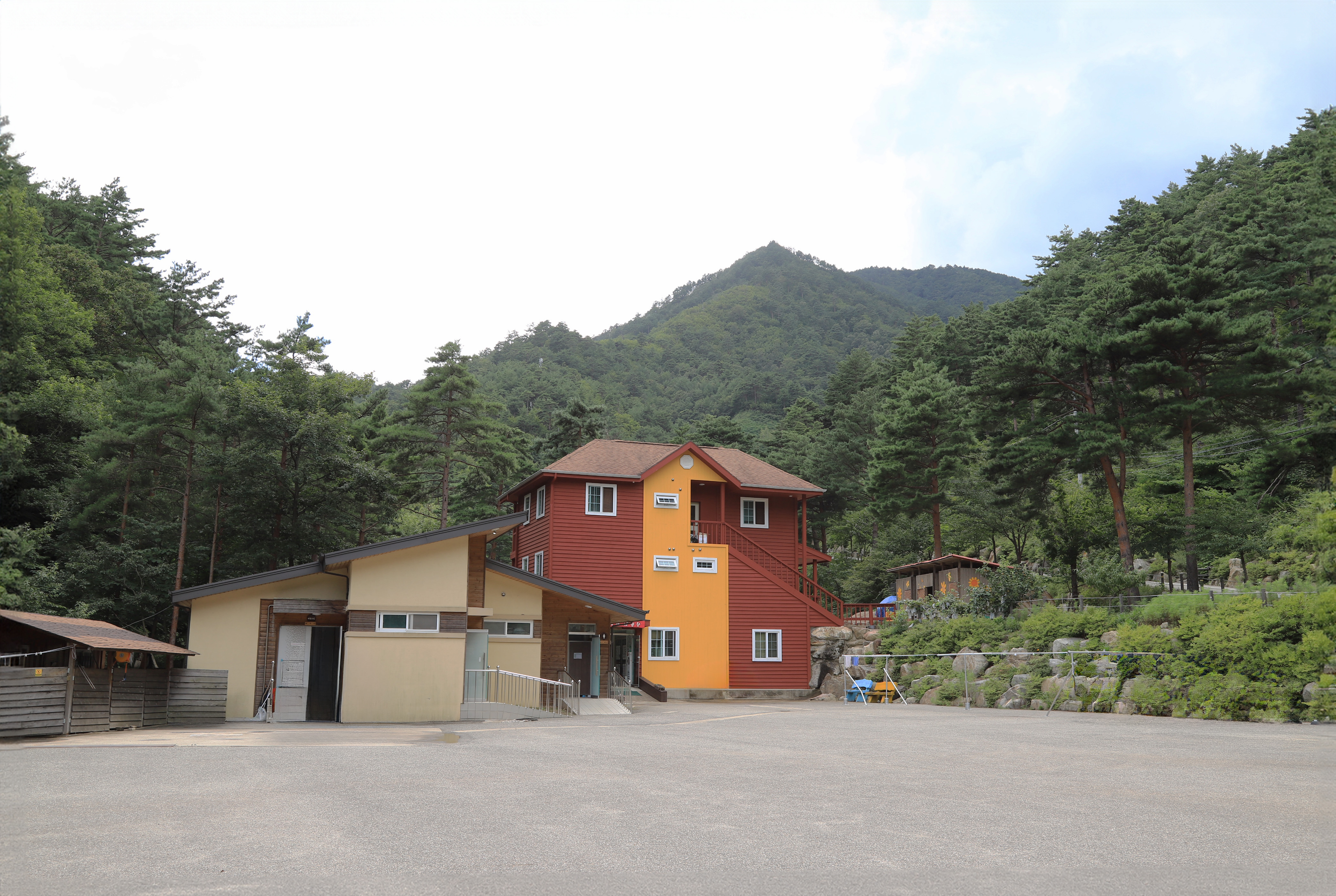 국립검봉산자연휴양림야영장 이미지