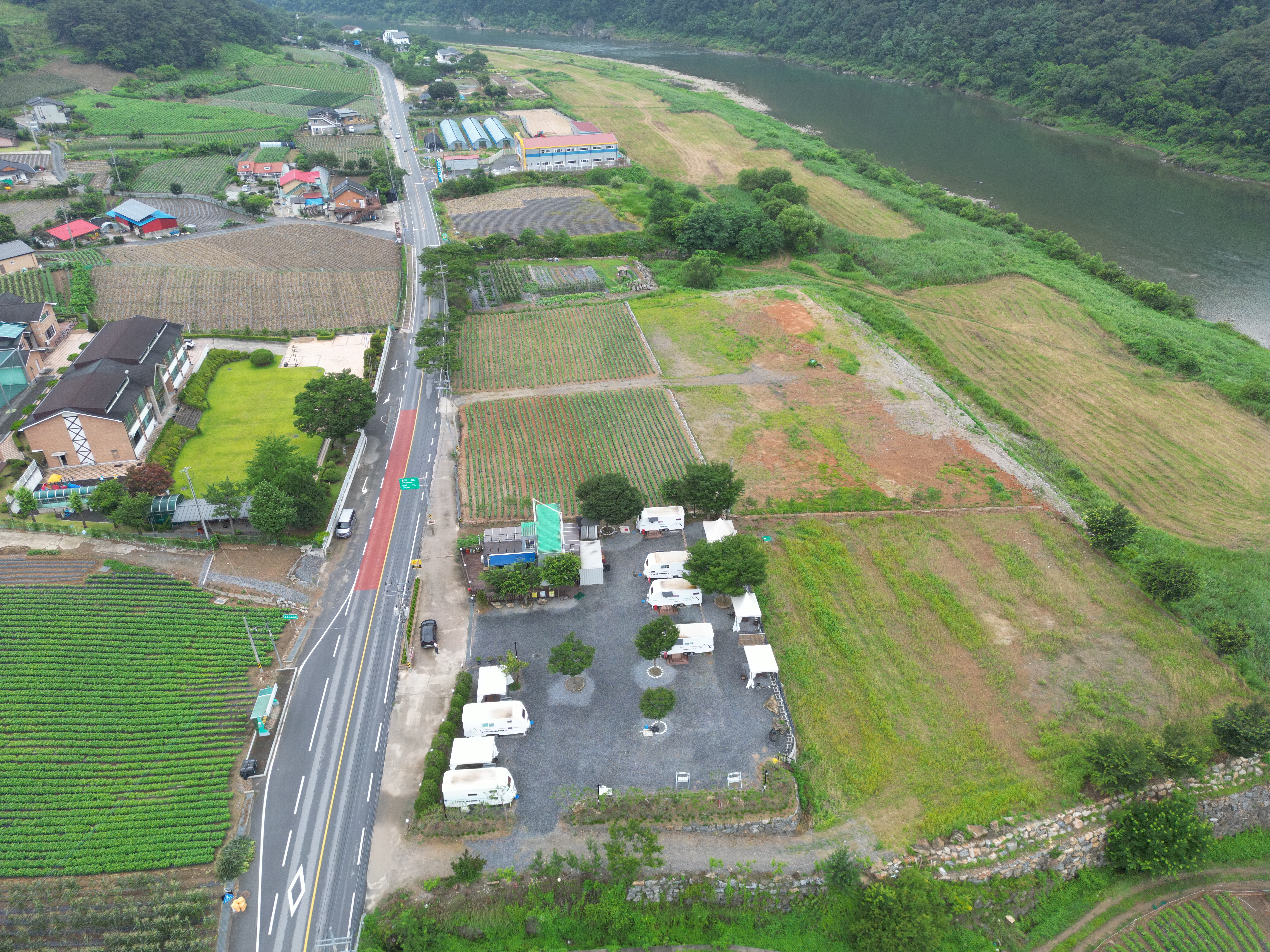 포시즌 7번째 이미지