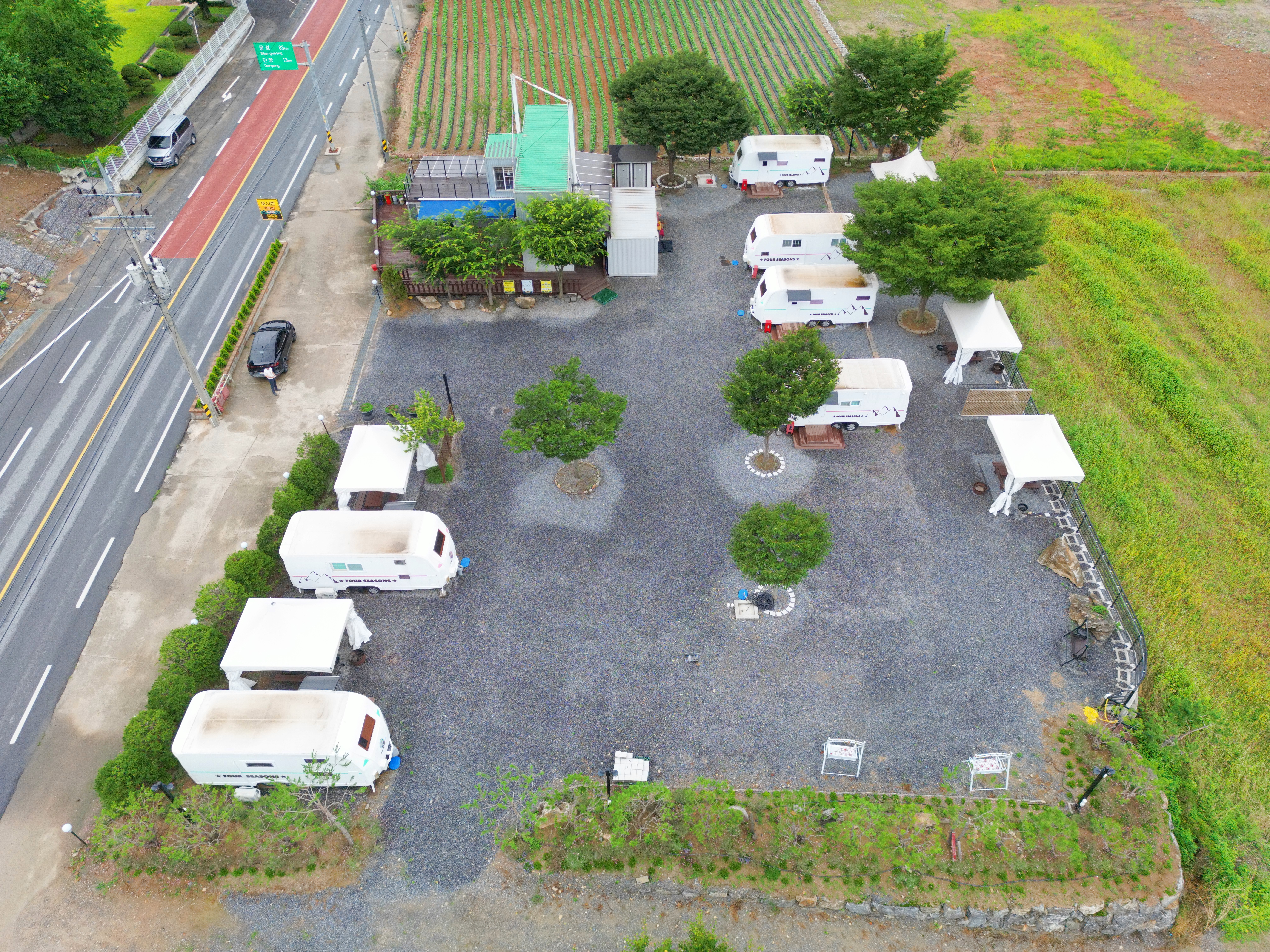 포시즌 38번째 이미지