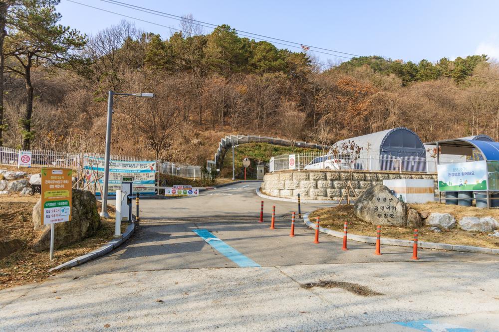 전월산 국민여가캠핑장