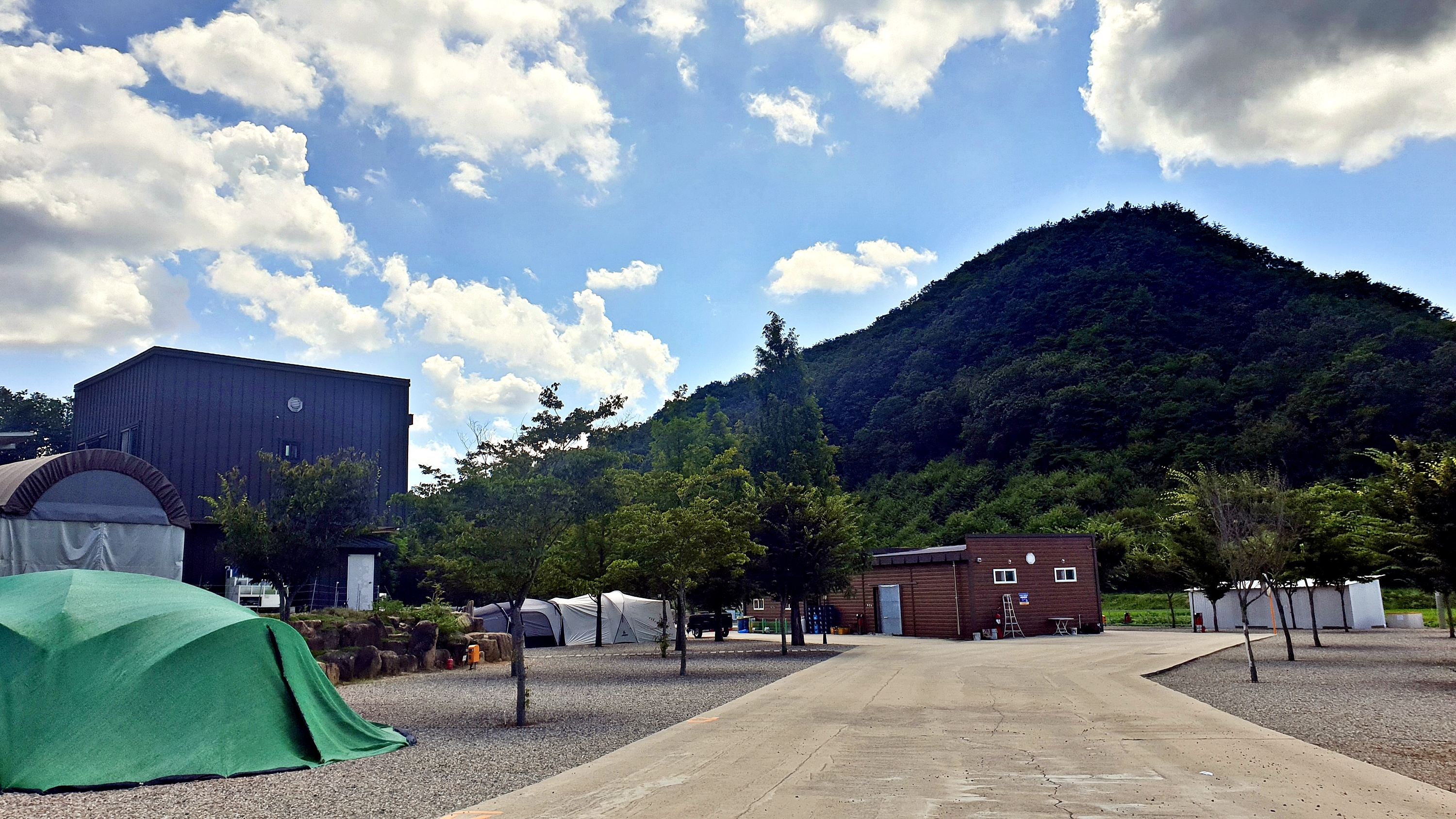 가족캠핑장 6번째 이미지