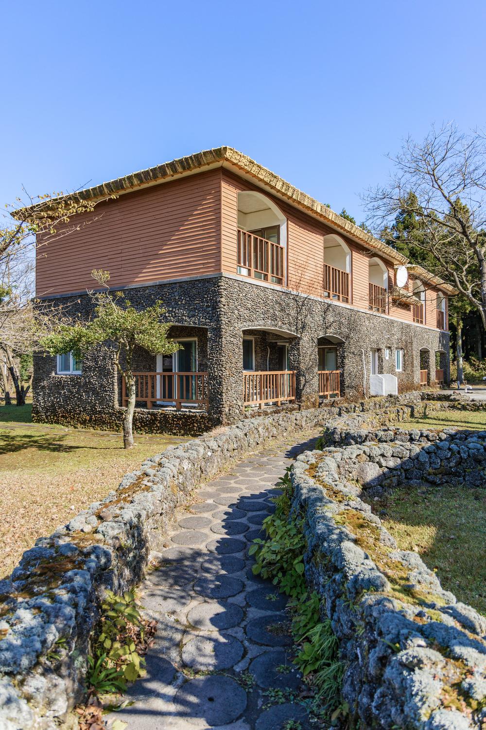 붉은오름 자연휴양림 숲속 야영장