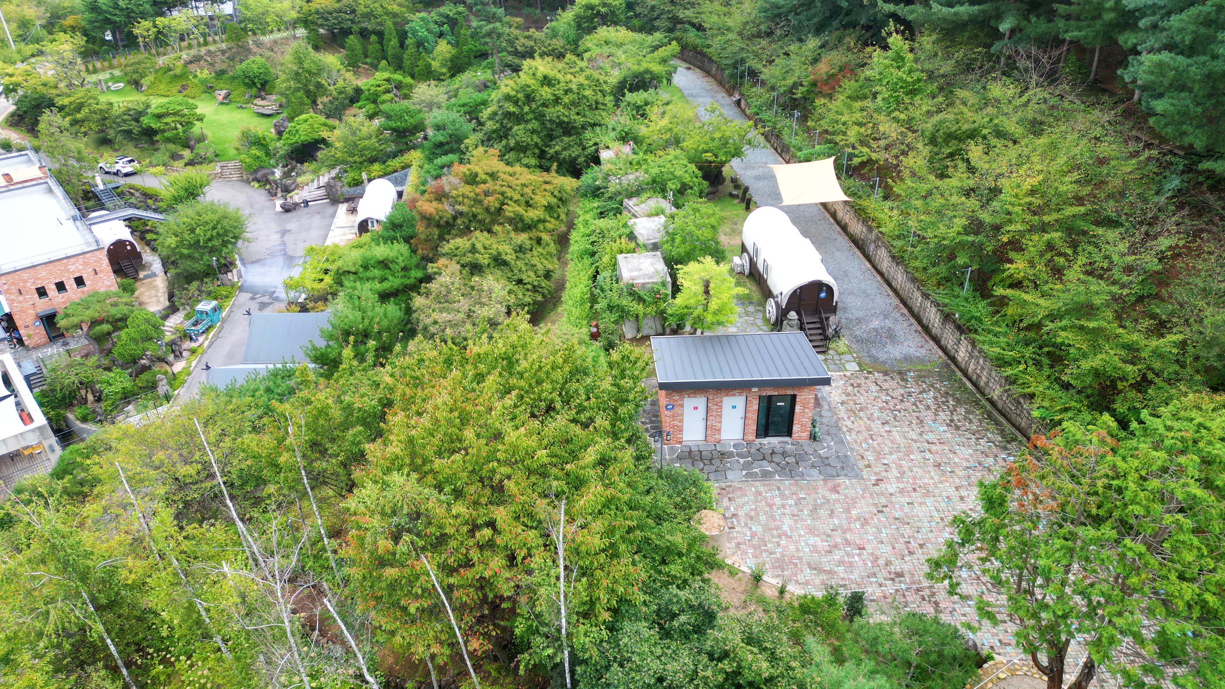 더 노은로 캠핑장 8번째 이미지