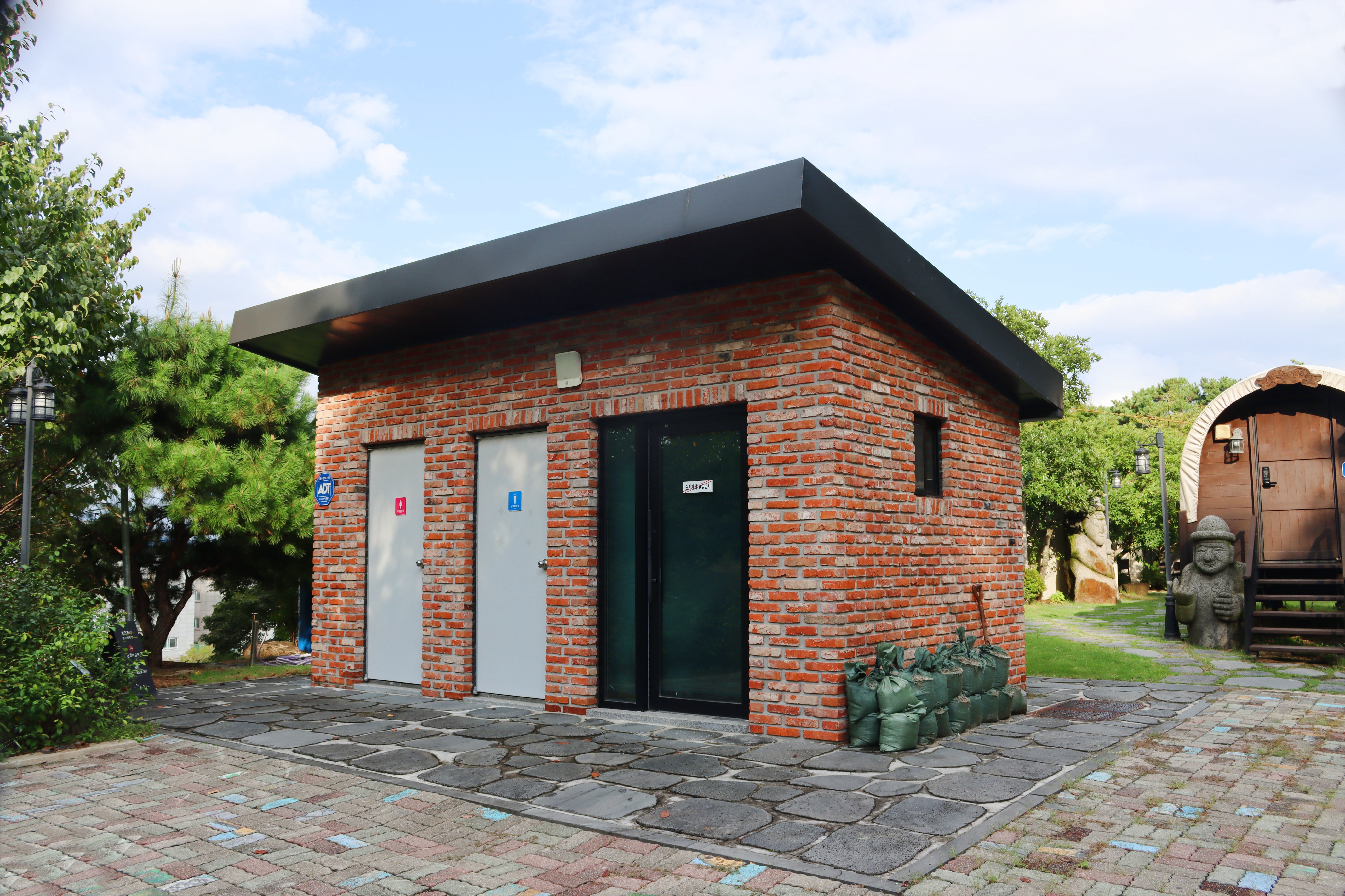 더 노은로 캠핑장 27번째 이미지