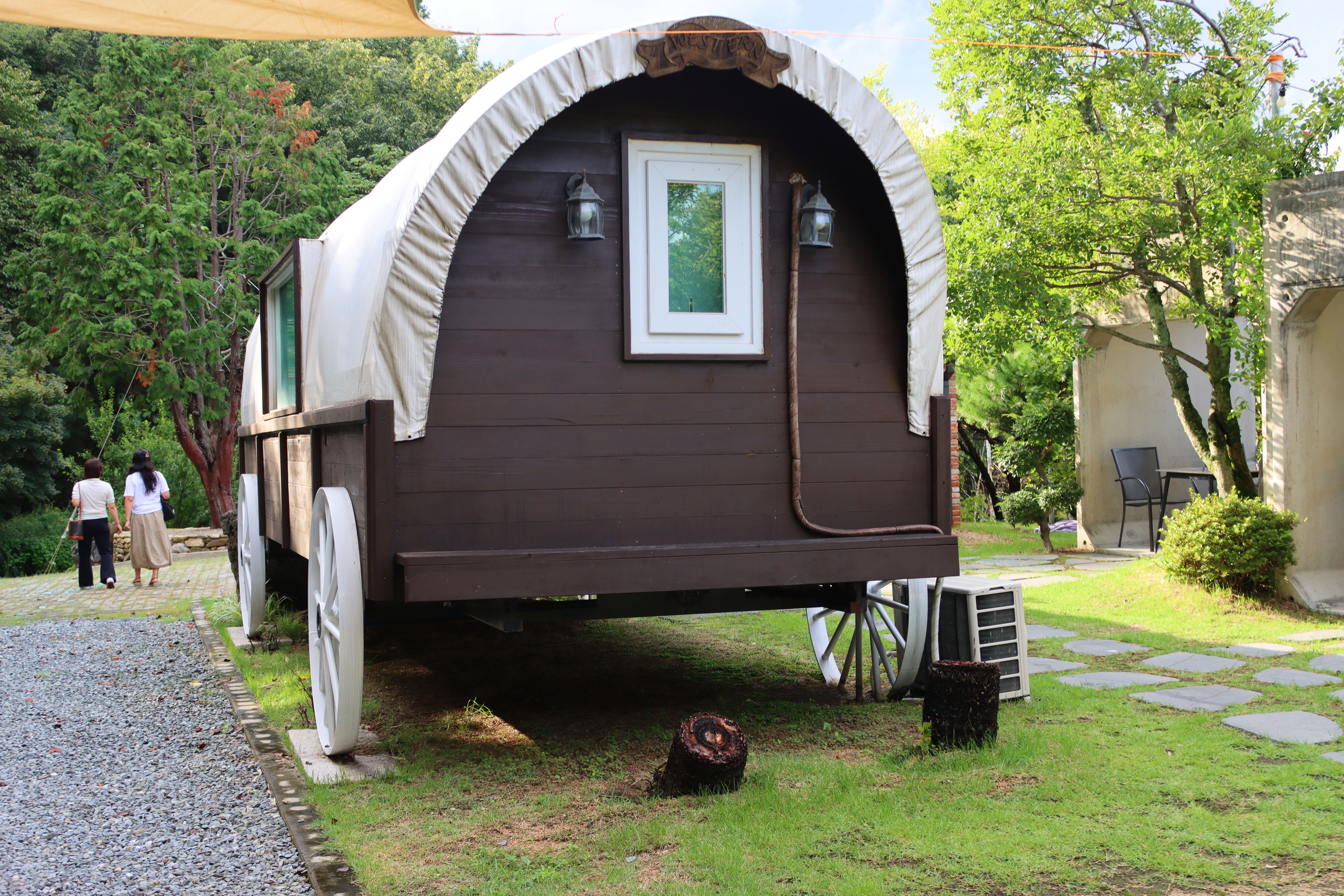 더 노은로 캠핑장 14번째 이미지