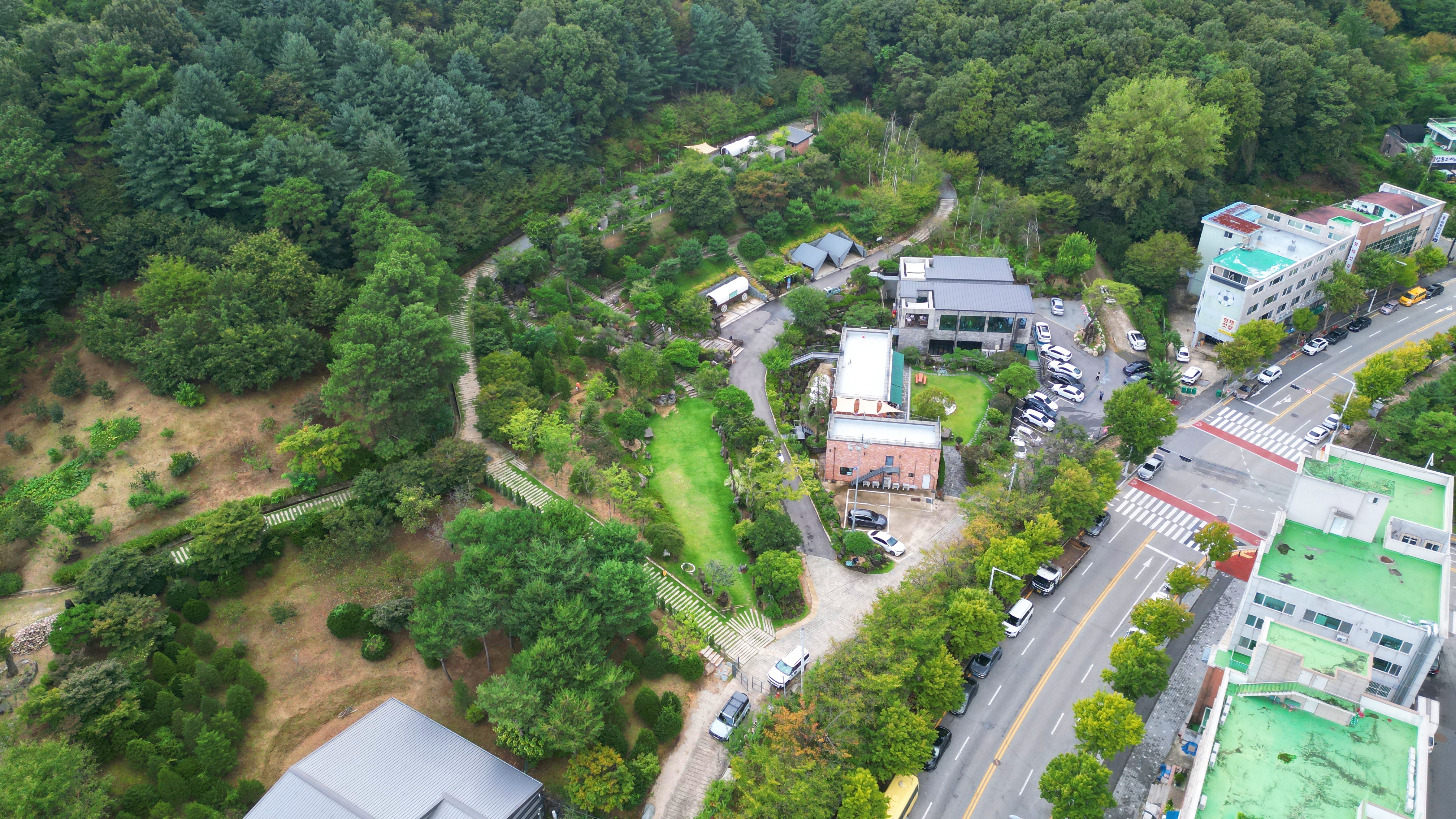 더 노은로 캠핑장 3번째 이미지